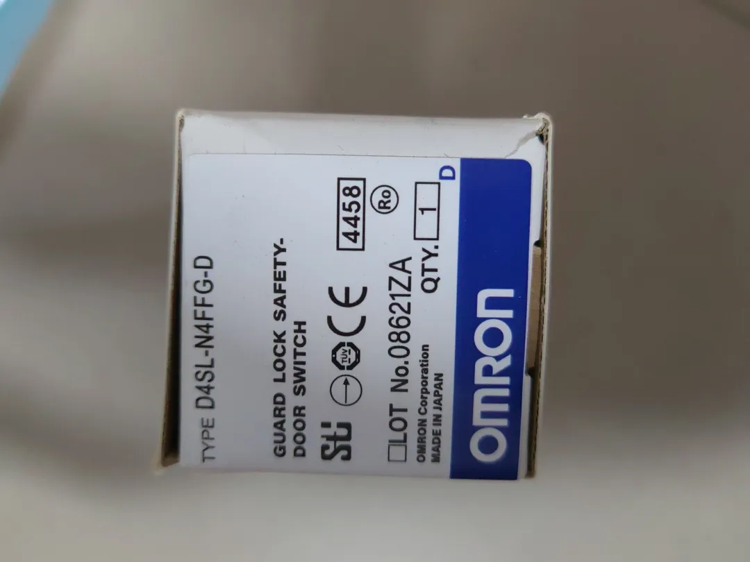 D4SL safety switch