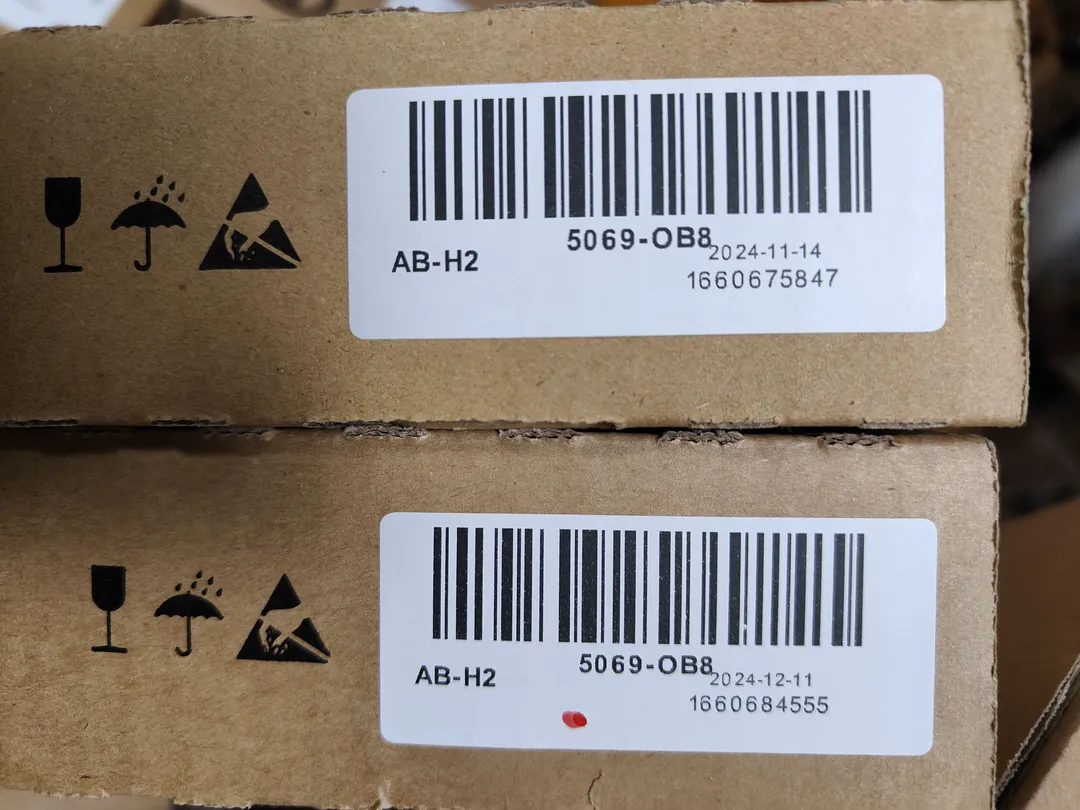 Compact 5000 I/O (5069) digital output module (8 points)