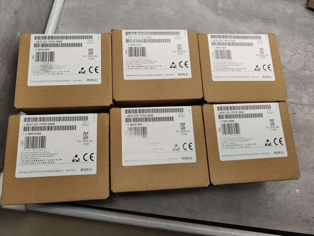 SM 1223 digital I/O module