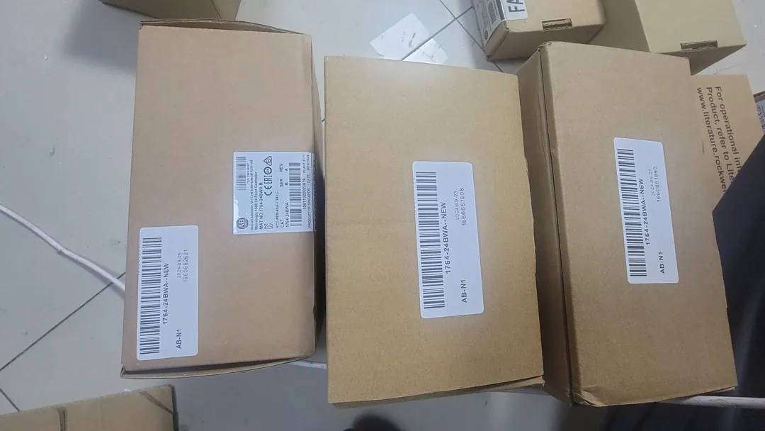 MicroLogix 1500 PLC