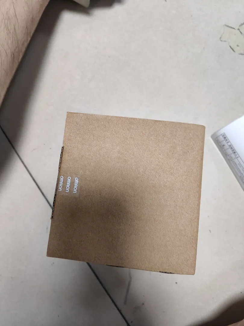 CP1L PLC 20-pt – image 1 of 3