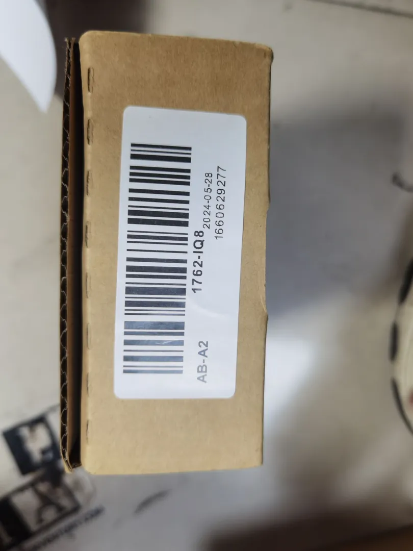 Digital input module (8×24 V DC) – image 1 of 3