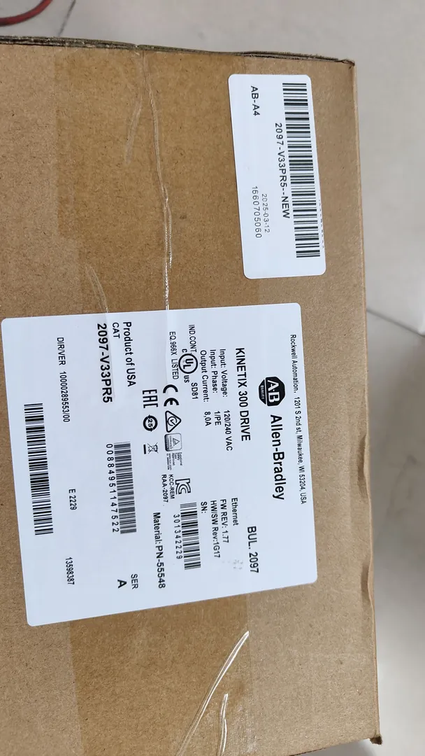 Kinetix 300 V33PR5 – image 1 of 3