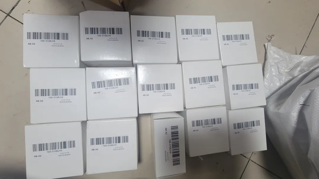 100-C contactor 12 A
