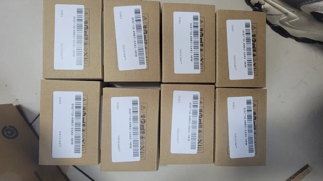 ET 200S digital output module