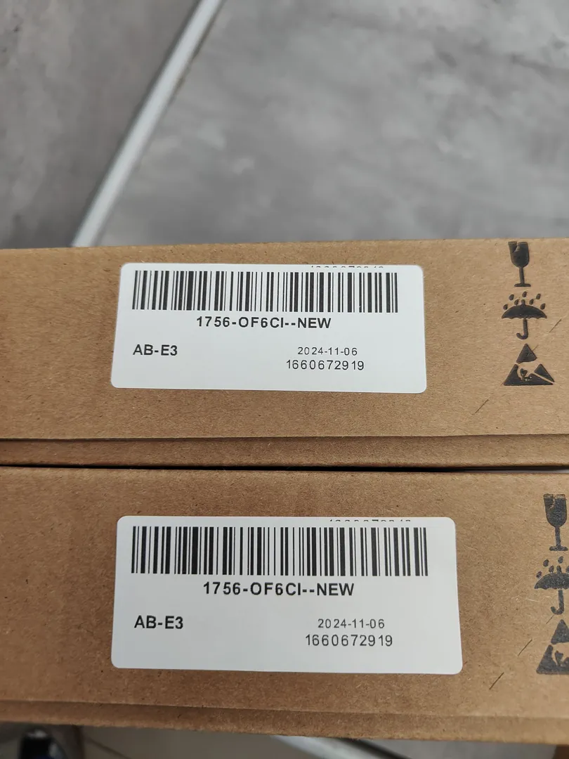 ControlLogix 1756 analog output module (6 channels)