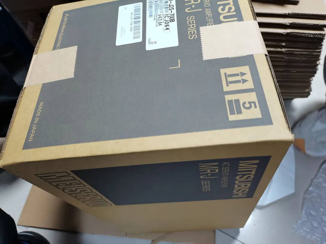 MELSERVO-J2-Super servo amp, 7 kW – image 1 of 3