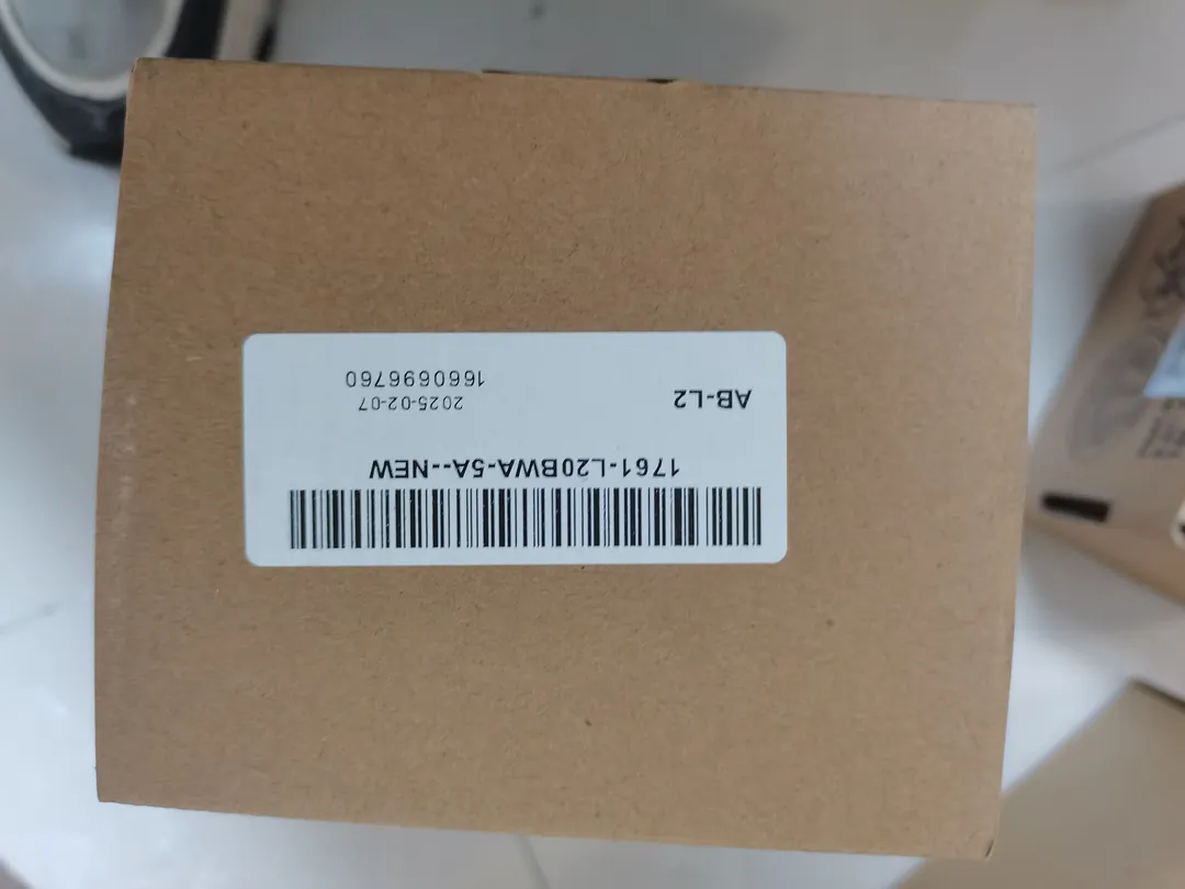 MicroLogix 1000 PLC