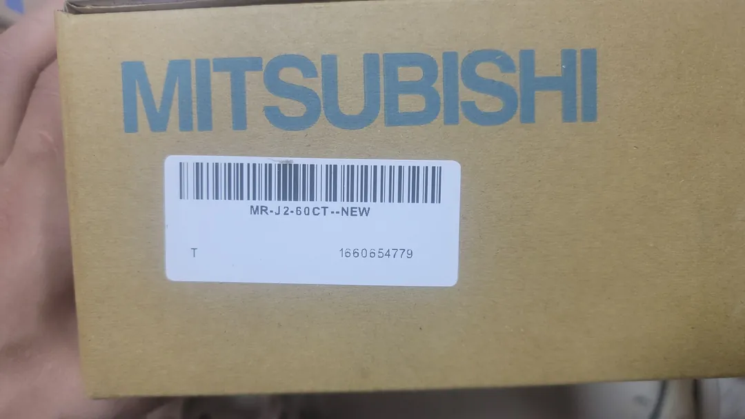 MELSERVO-J2 servo amp, 600 W – image 1 of 3